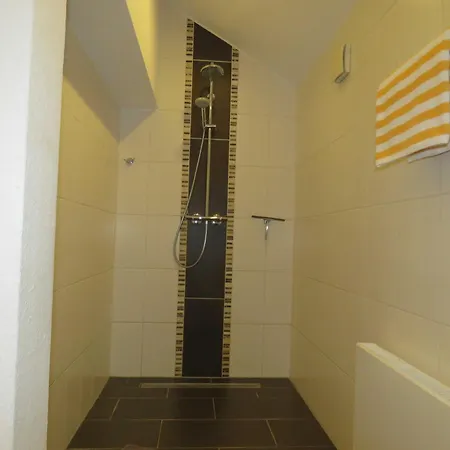 度假居 Premium-ferienhaus Deichbluete Im Altes Land *